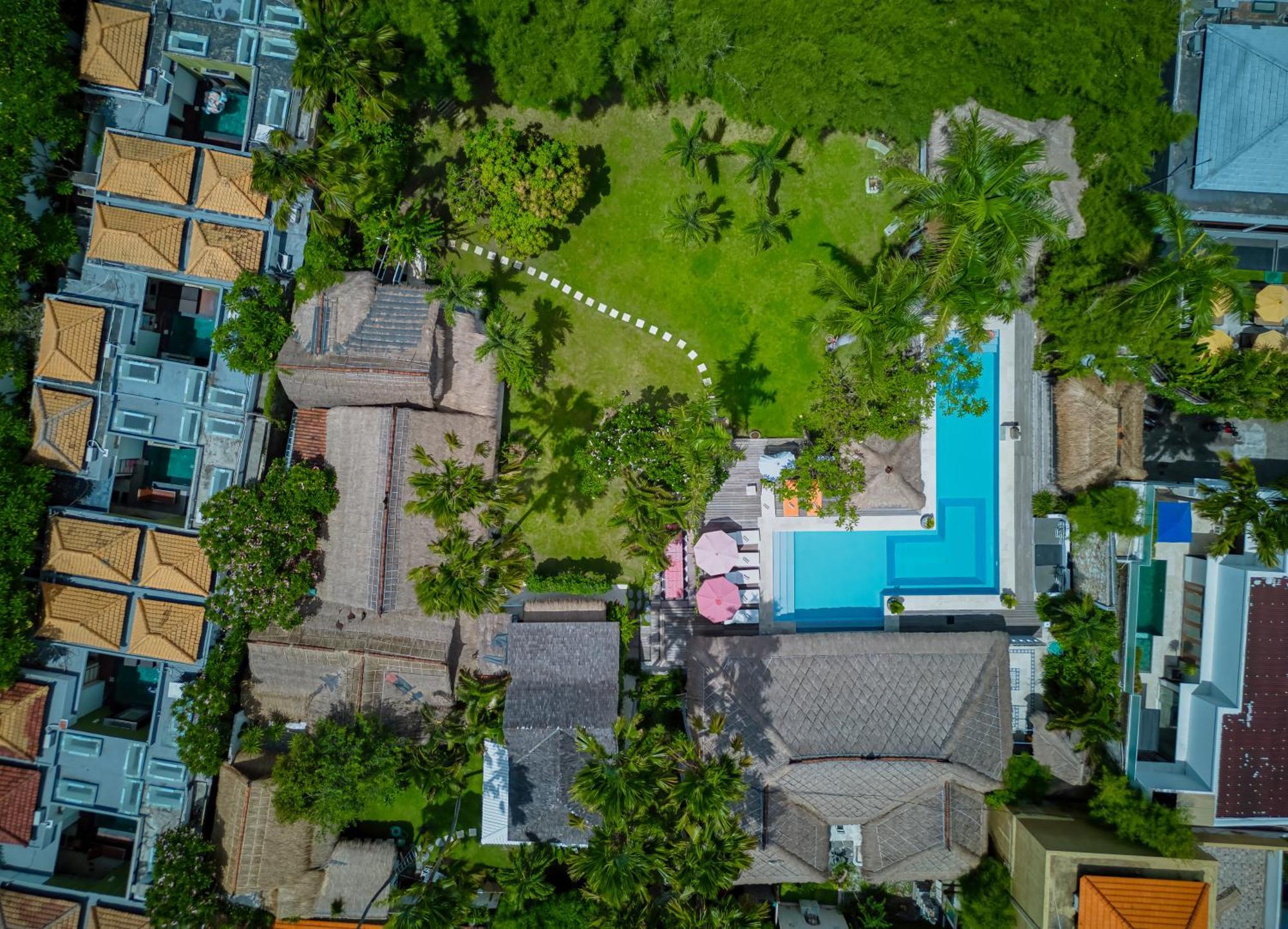 Villa Kalis, 10 Bedroom Family And Group Villa Семиньяк Экстерьер фото