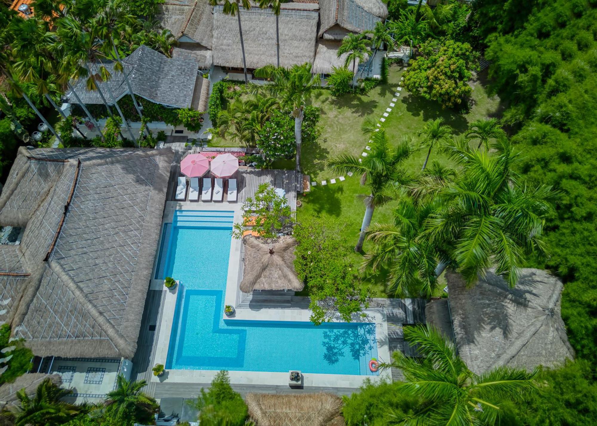 Villa Kalis, 10 Bedroom Family And Group Villa Семиньяк Экстерьер фото