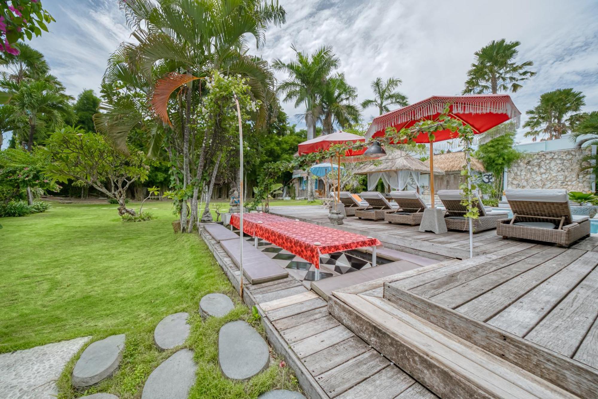 Villa Kalis, 10 Bedroom Family And Group Villa Семиньяк Экстерьер фото