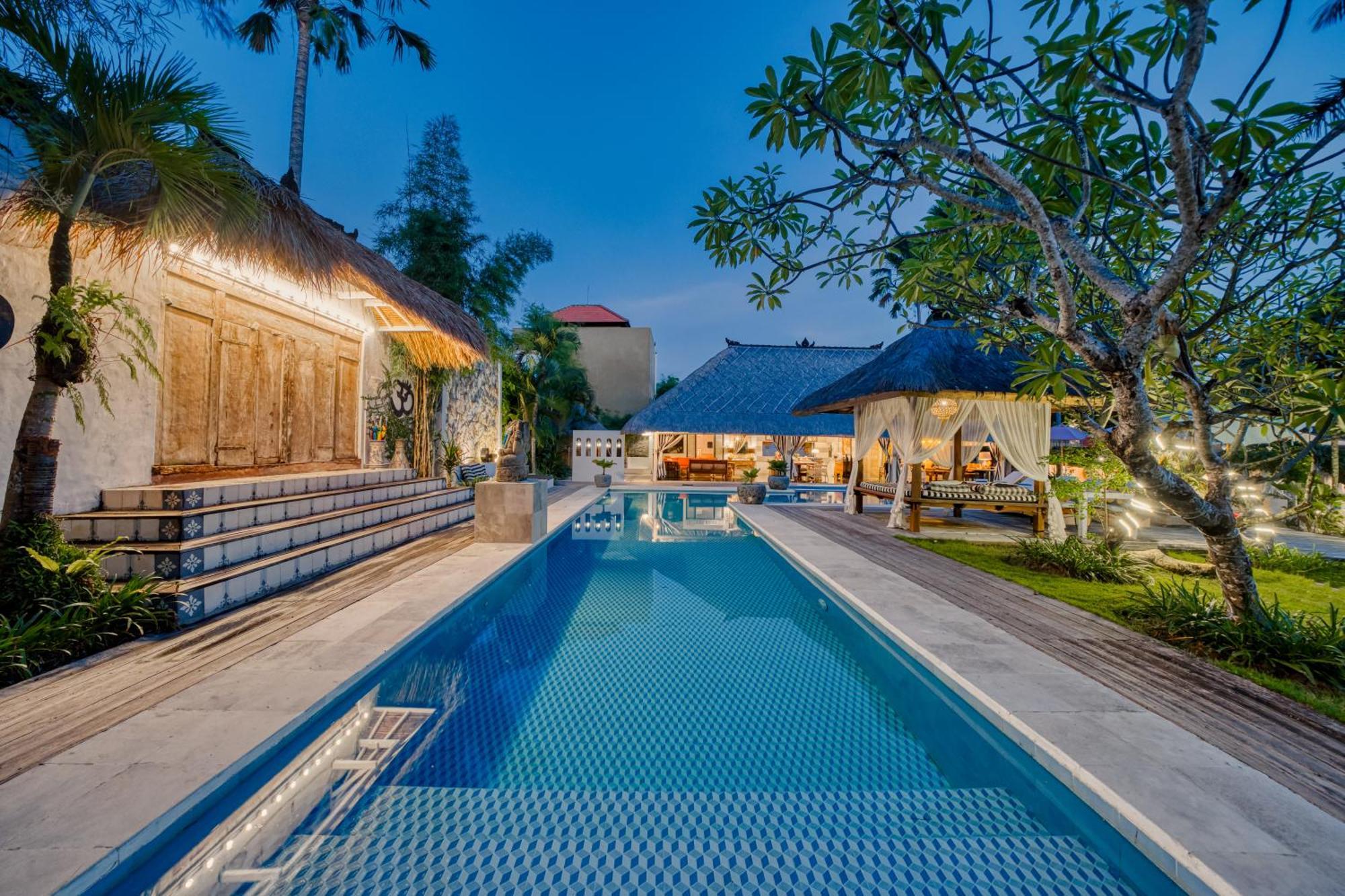 Villa Kalis, 10 Bedroom Family And Group Villa Семиньяк Экстерьер фото