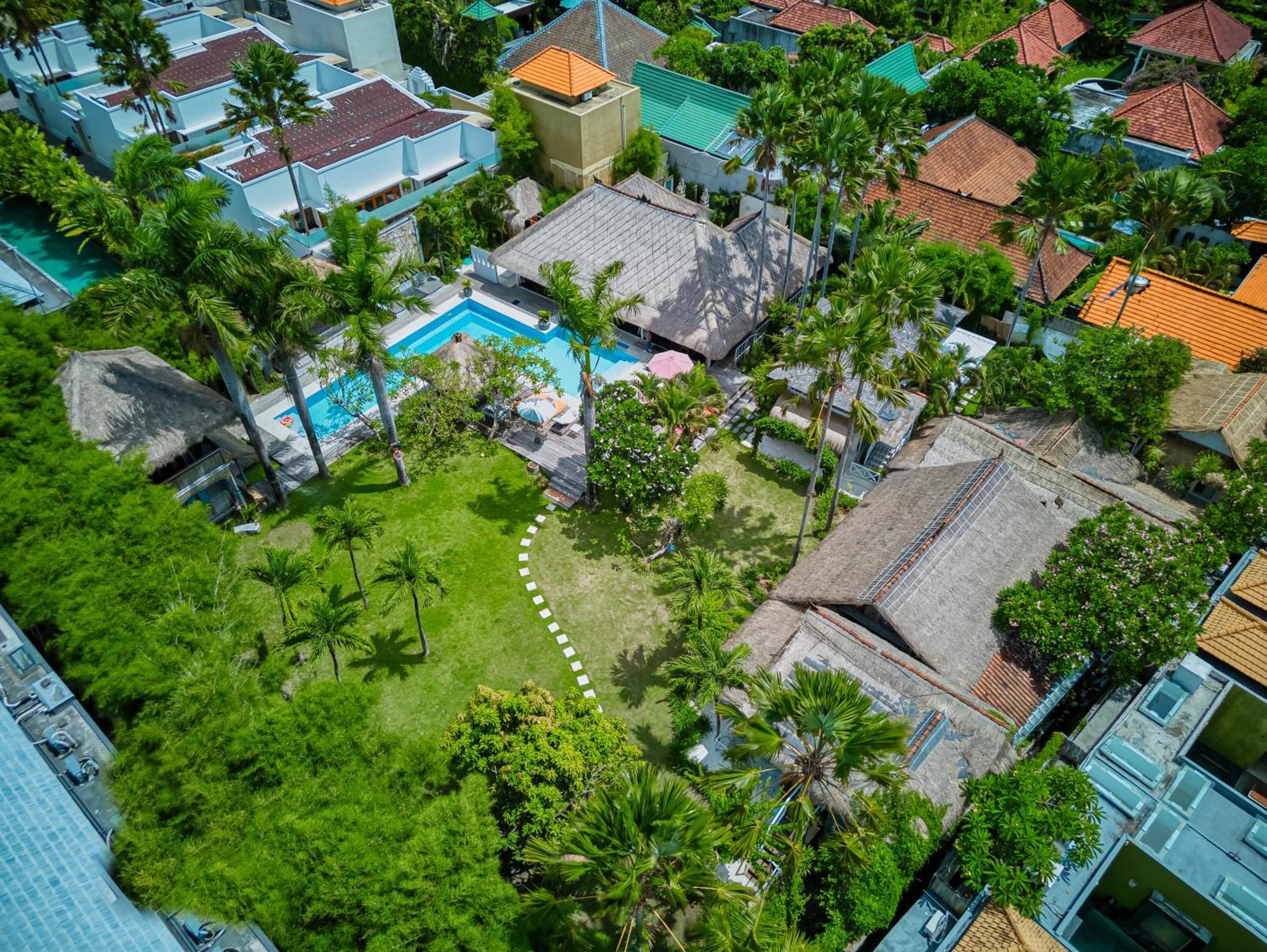 Villa Kalis, 10 Bedroom Family And Group Villa Семиньяк Экстерьер фото