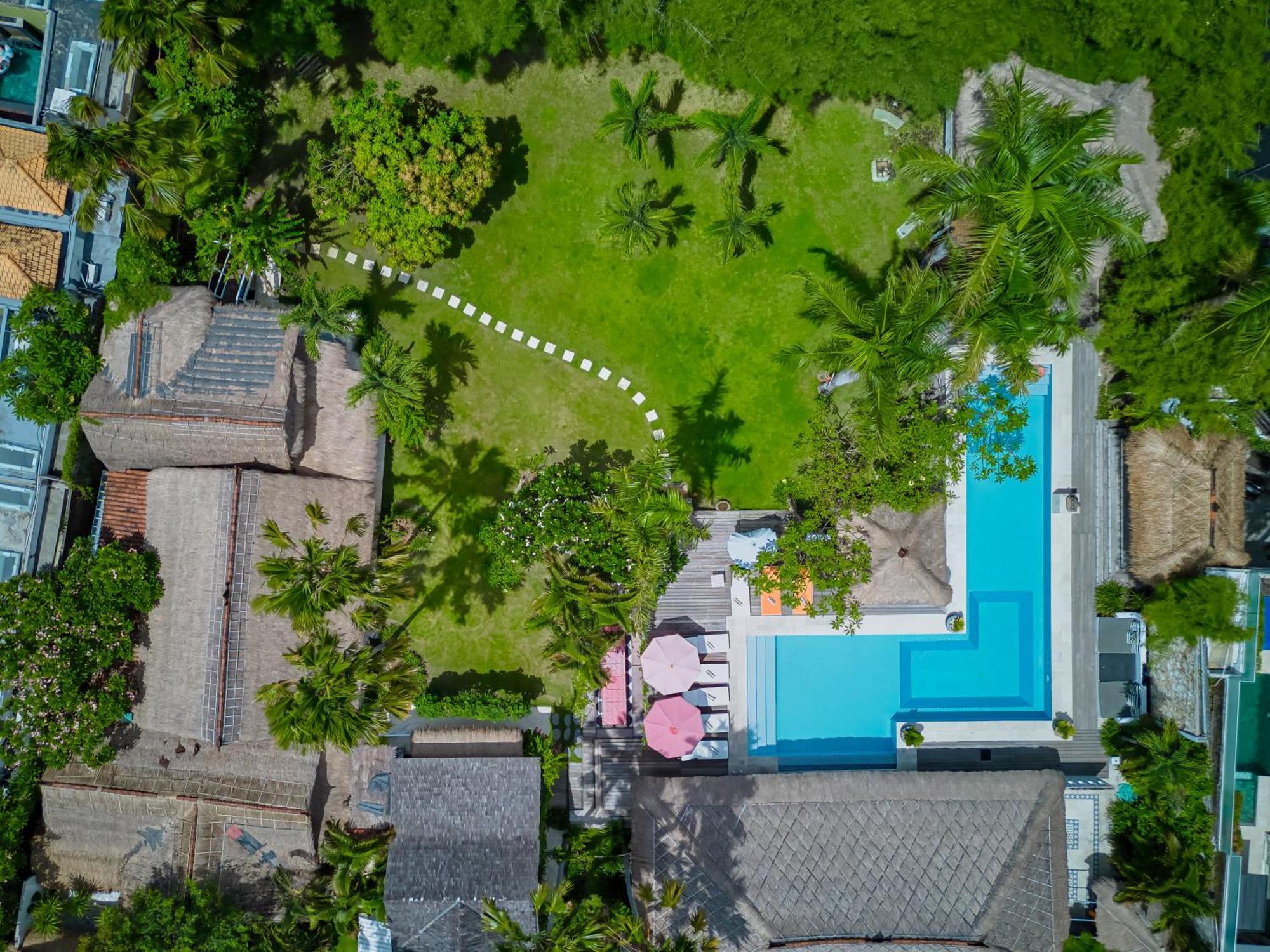 Villa Kalis, 10 Bedroom Family And Group Villa Семиньяк Экстерьер фото